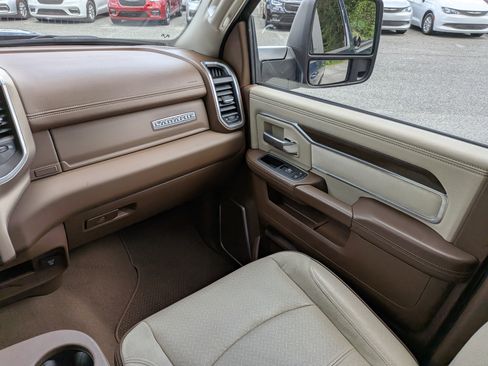Certified 2023 RAM 3500 Laramie AWD/4WD image 16