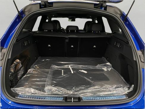 New 2026 Mercedes-Benz GLC 300 4MATIC image 5