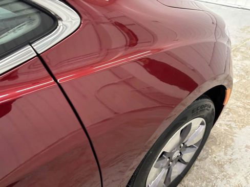 Used 2018 Chrysler Pacifica Limited FWD image 26