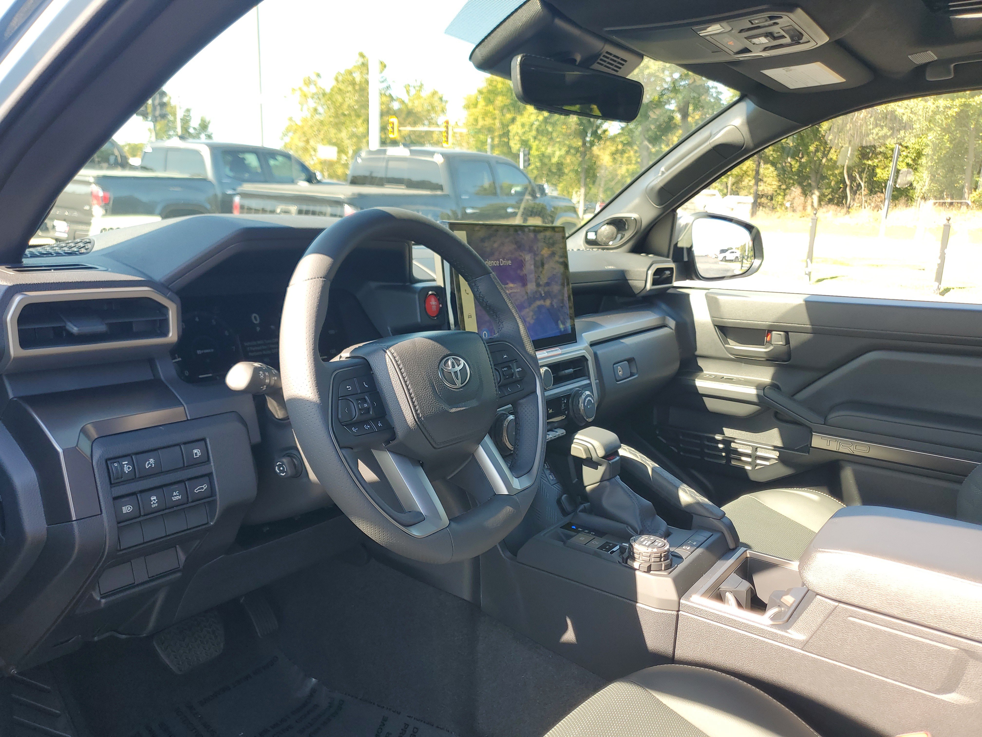 New 2026 Toyota 4Runner TRD Off-Road Premium AWD/4WD image 18