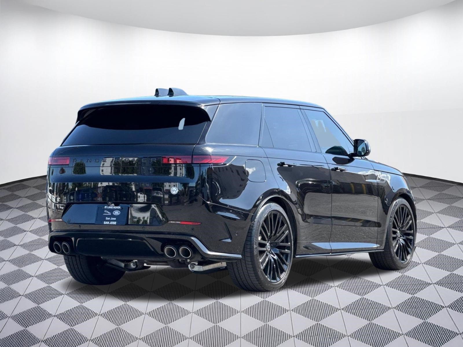 Certified 2024 Land Rover Range Rover Sport AWD/4WD image 9