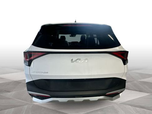 Used 2023 Kia Sportage EX FWD image 7