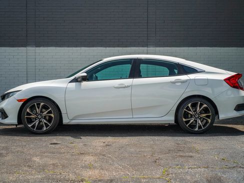 Used 2020 Honda Civic Sport image 8