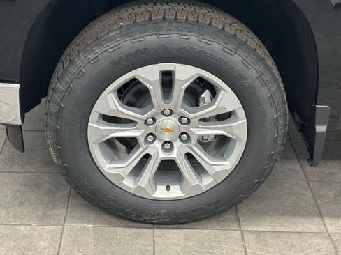 New 2026 Chevrolet Silverado 1500 LTZ w/ LTZ Premium Package image 8