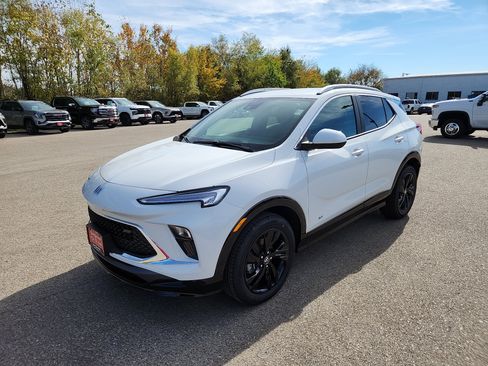 New 2026 Buick Encore GX Sport Touring image 4