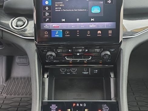 Certified 2023 Jeep Grand Cherokee Trailhawk w/ Advanced Protech Group II image 14