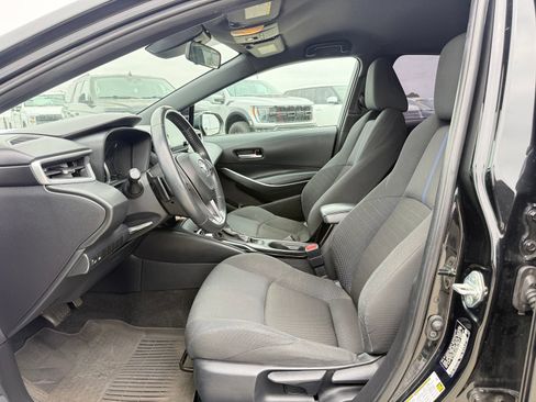 Used 2020 Toyota Corolla SE FWD image 5