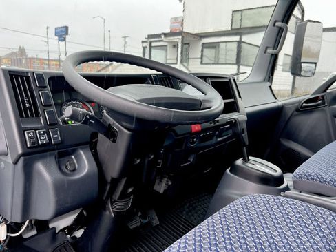 New 2025 Chevrolet Low Cab Forward image 25