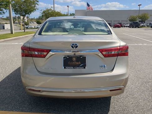 Used 2018 Toyota Avalon XLE Premium image 5