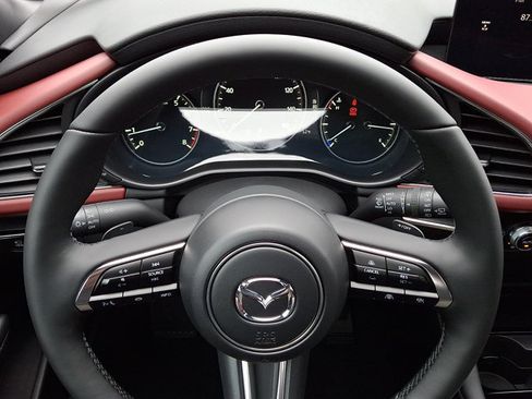 New 2026 MAZDA MAZDA3 Hatchback w/Premium Plus Pkg AWD/4WD image 16