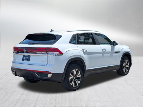 Certified 2024 Volkswagen Atlas Cross Sport SE AWD/4WD image 7