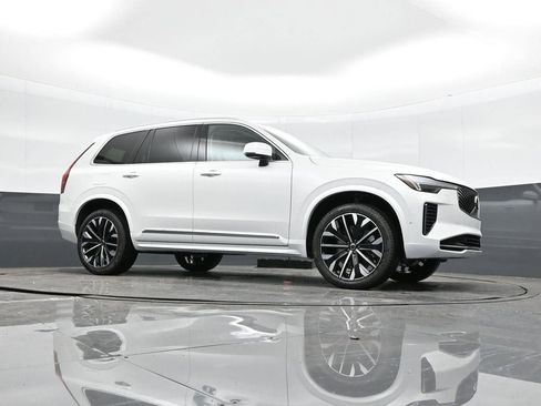 New 2026 Volvo XC90 B6 Ultra w/ Protection Package AWD/4WD image 24