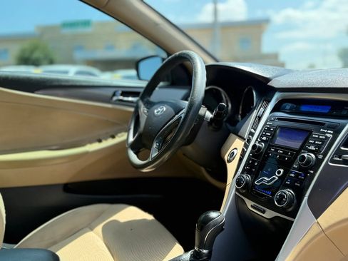 Used 2011 Hyundai Sonata Hybrid FWD image 34