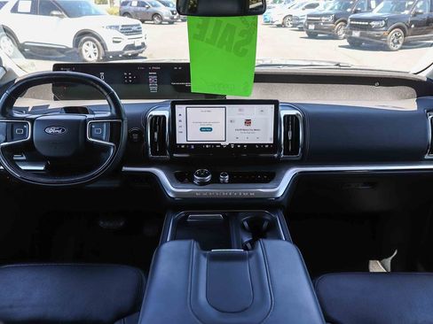 Certified 2025 Ford Expedition Max Platinum AWD/4WD image 15