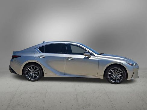Used 2021 Lexus IS 300 w/ Comfort Package RWD image 7
