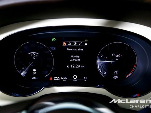 Used 2023 Bentley Bentayga Extended Wheelbase image 13