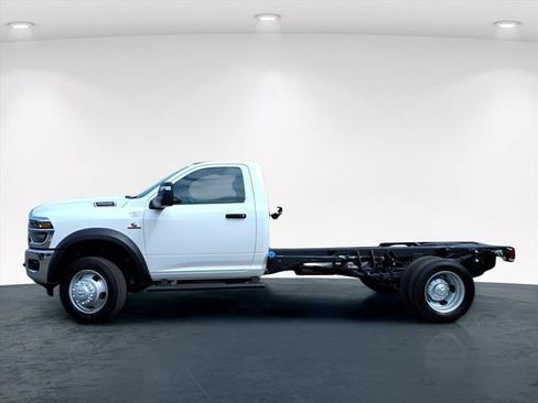 New 2026 RAM 5500 Tradesman w/ Chrome Appearance Group AWD/4WD image 5