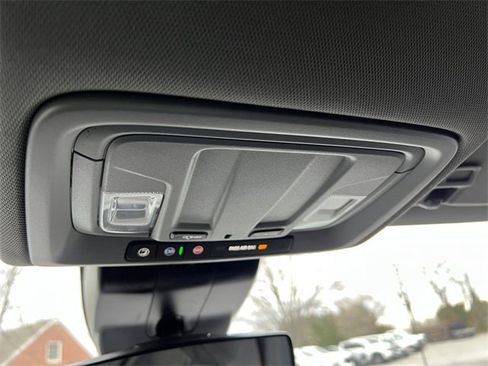 Used 2024 Chevrolet Silverado 1500 RST image 27