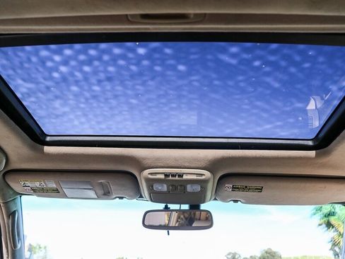 Used 2003 Lexus LX 470 image 22