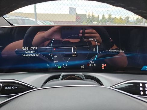 New 2026 Cadillac Vistiq Sport image 22