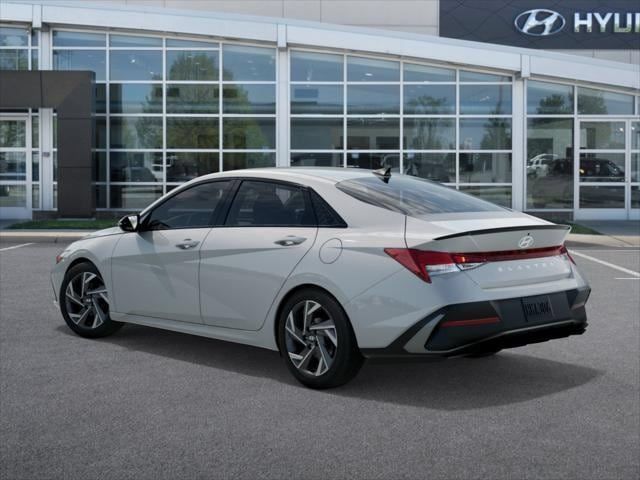New 2025 Hyundai Elantra SEL FWD image 5