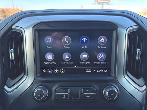 Used 2022 Chevrolet Silverado 1500 LT image 13