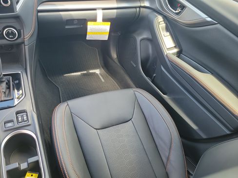 Certified 2023 Subaru Crosstrek 2.5i Limited AWD/4WD image 19