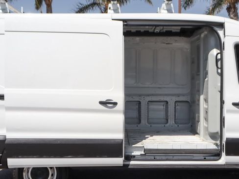 Used 2024 Ford Transit 250 148 Medium Roof RWD image 12