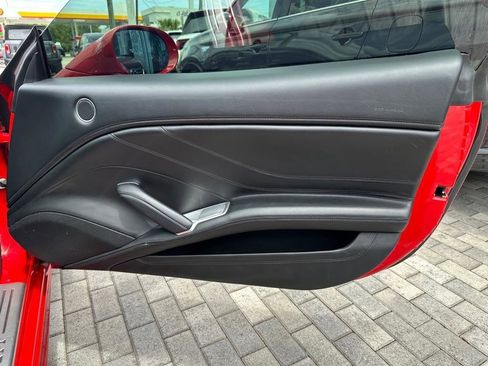 Used 2015 Ferrari California T RWD image 43