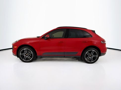 Certified 2020 Porsche Macan S AWD/4WD image 2