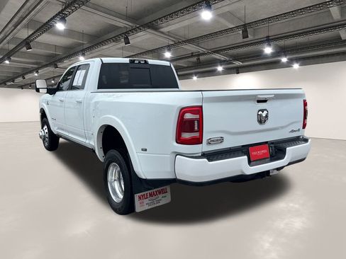 Used 2023 RAM 3500 Limited image 14