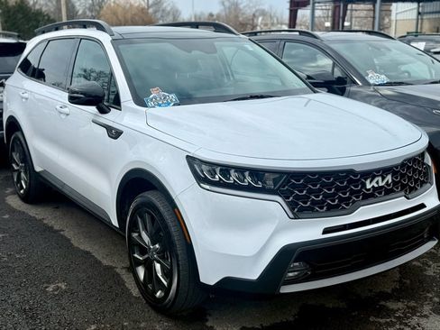 Certified 2023 Kia Sorento X-Line EX image 1