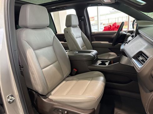 Used 2023 Chevrolet Tahoe Z71 w/ Luxury Package image 60