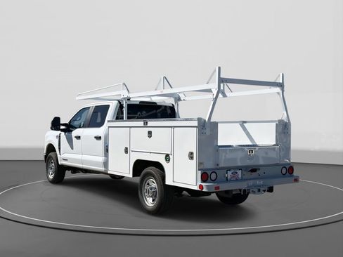 New 2026 Ford F350 XL w/ XL Chrome Package image 2