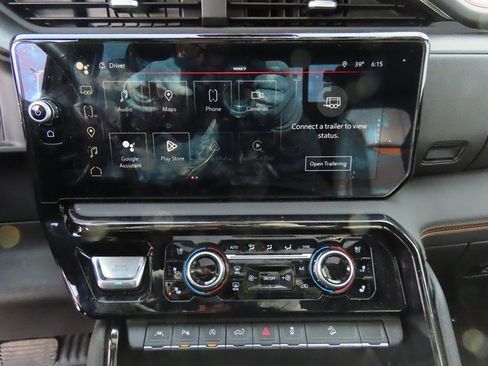 Used 2024 GMC Sierra 1500 AT4 w/ Technology Package image 25