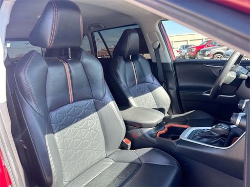 Used 2023 Toyota RAV4 Adventure image 31