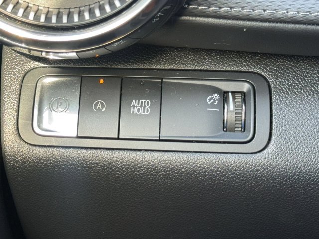 Used 2025 Chevrolet Equinox LT w/ Safety and Technology Package FWD image 23
