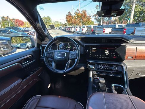 Certified 2024 GMC Sierra 1500 Denali Ultimate image 29