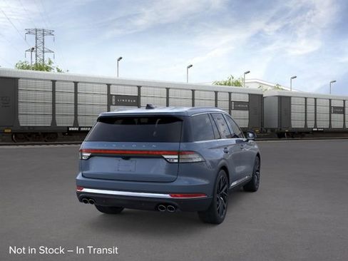 New 2026 Lincoln Aviator Reserve AWD/4WD image 8