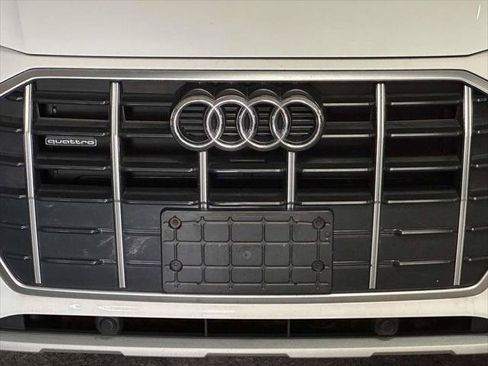 Used 2023 Audi Q5 2.0T Premium Plus w/ Convenience Package AWD/4WD image 8