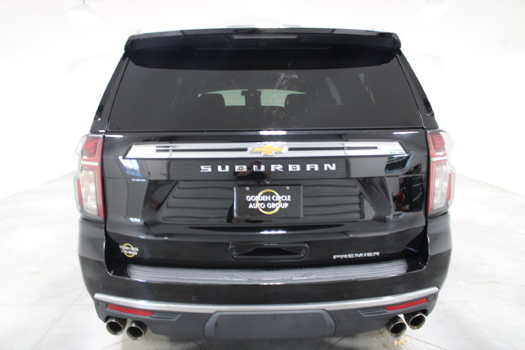 Used 2022 Chevrolet Suburban Premier RWD image 9