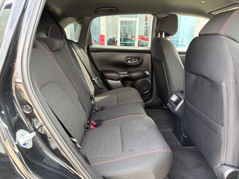 Used 2025 Honda HR-V Sport image 25