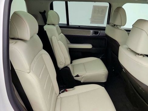 Used 2025 Hyundai Santa Fe Calligraphy AWD/4WD image 25