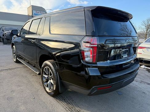 Used 2024 Chevrolet Suburban Z71 w/ Luxury Package image 5