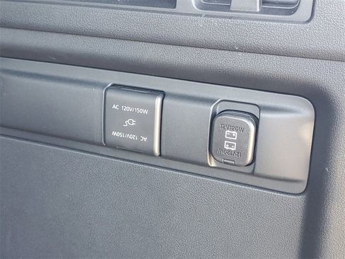 Used 2025 MAZDA CX-70 Plug-In Hybrid w/ Premium Plus image 10