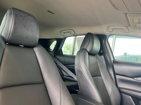 Certified 2025 MAZDA CX-30 AWD 2.5 S w/ Select Sport Pkg image 16