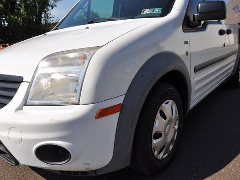 Used 2013 Ford Transit Connect XLT FWD image 2