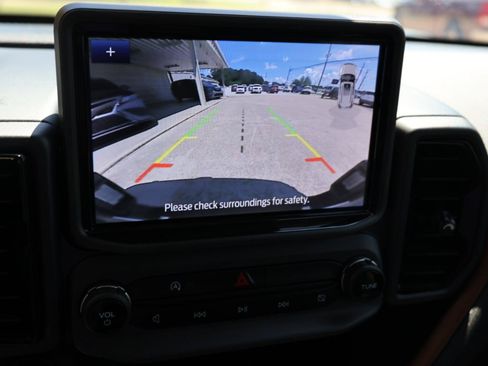 Used 2022 Ford Bronco Sport Outer Banks w/ Tech Package AWD/4WD image 20