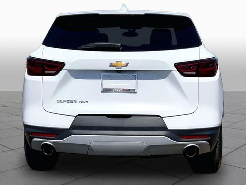 Used 2025 Chevrolet Blazer LT AWD/4WD image 5