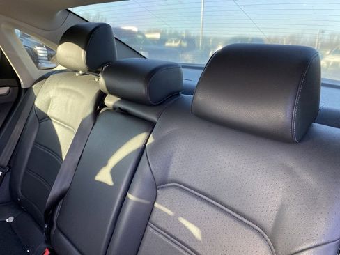 Used 2020 Volkswagen Passat 2.0T SE image 18